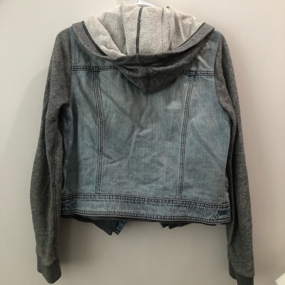 Medium American eagle denim jacket - Picture 2 of 2